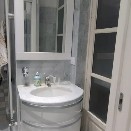 Historic House 3 Minutes To Palazzo Reale By Interhome *