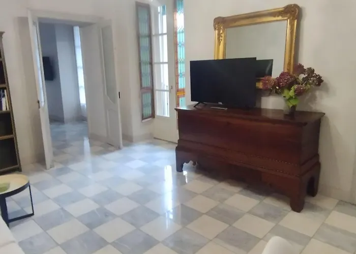 Lägenhet Apartment Historic House 3 Minutes To Palazzo Reale By Interhome Turin